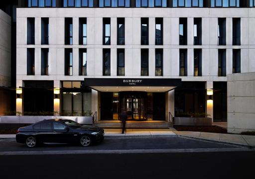 Burbury Hotel - Housity