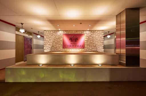 Hotel Christmas (Leisure Hotel) - Housity