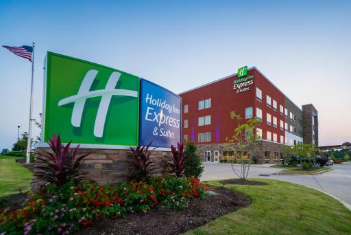 Holiday Inn Express & Suites - Southaven Central - Memphis by IHG - Housity