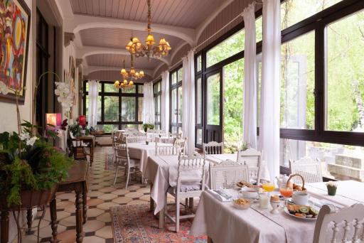 Domaine de Beaupré - Hotel The Originals Relais - Housity