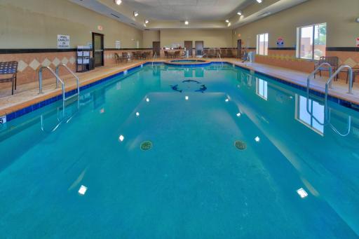 Holiday Inn Express and Suites Lubbock South, an IHG Hotel - Housity