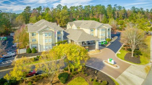 Holiday Inn Hotel and Suites Peachtree City, an IHG Hotel - Housity