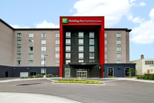 Holiday Inn Express & Suites Oshawa Downtown - Toronto Area, an IHG Hotel - Housity