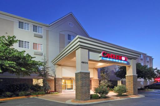 Candlewood Suites Rogers-Bentonville by IHG - Housity