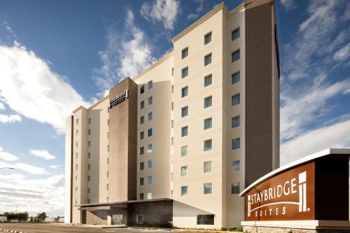 Staybridge Suites Silao by IHG - Housity
