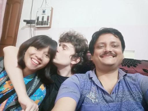 Green Home Stay Kolkata - Housity