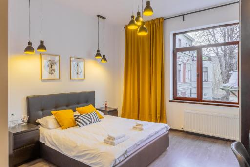 CHÂTEAU: Upscale Suites in Bucharest's Historical Center! - Housity