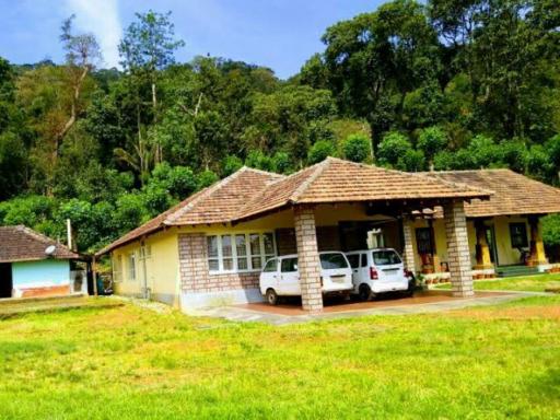 Meghagiri homestay - Housity