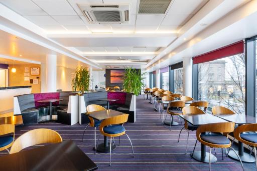 Holiday Inn Express Dundee, an IHG Hotel - Housity