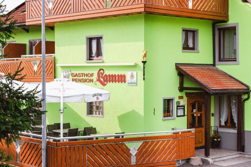 Gasthof-Pension Lamm - Housity