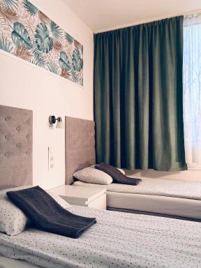 SIECHNICE Noclegi - Housity