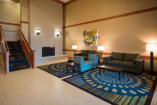Holiday Inn Express Hotel & Suites Chicago West Roselle, an IHG Hotel - Housity