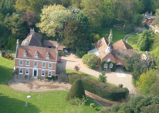 Brackenborough Hall Coach House - Saddle Room - Housity