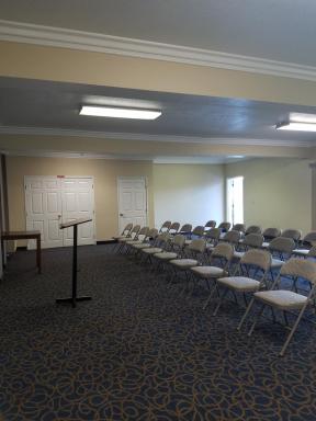 Mid City Inn & Suites Pico Rivera - Housity