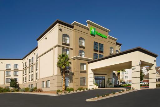 Holiday Inn El Paso Airport, an IHG Hotel - Housity