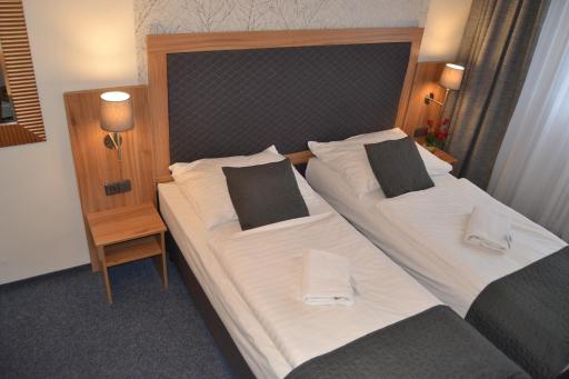 Hotel Bohemians - Housity