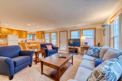 Rockaway Beach Comfy Retreat - Housity