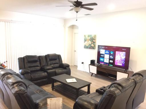 G7017-New Disney Vacation House - Housity