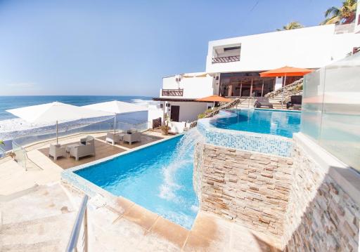 Hotel Los Farallones - Housity