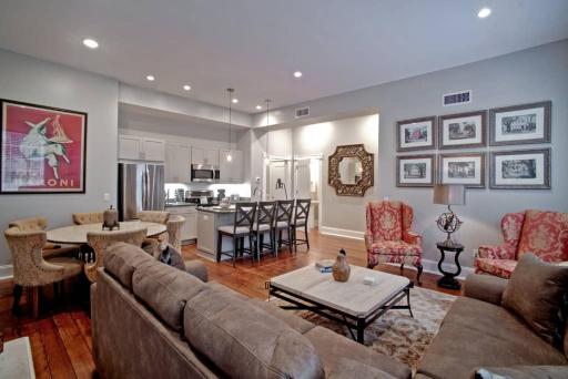Sophisticated Historic Remodeled 9 bedroom Home - Housity