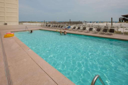 Boardwalk 1084 - Housity