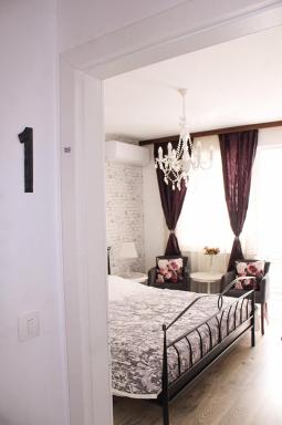 Bella Elia Apartment - Hizvo