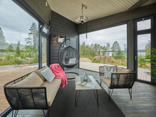 Huvila erämaajärven rannalla Taivalkoskella - Housity