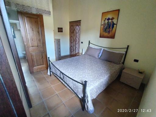 Ampio bilocale nel borgo di Farnese - Housity