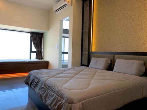 Imperio,Res - Modern -- Luxury -- Seaview - Housity
