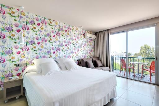 Occidental Ibiza - Housity