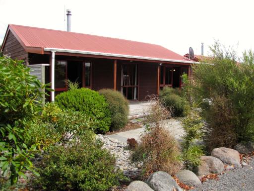 Alpine Cabin - Ohakune Holiday Home - Housity