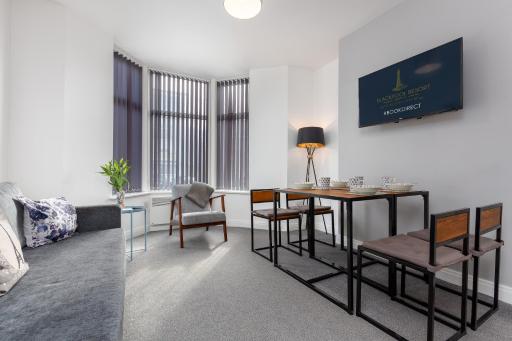 Reads Court Holiday Apartments - Blackpool Resort Collection - Housity