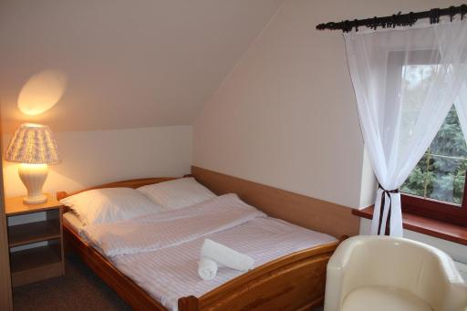 Zajazd Podlesie - Housity