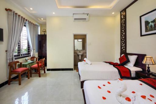 Fireworks Homestay - Housity