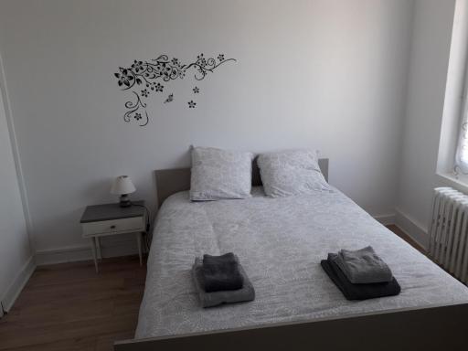 Le Corto - Housity