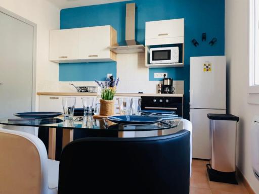 Appartement F2 30m2, 300m des Thermes - Housity