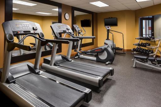 Holiday Inn Hotel & Suites Des Moines-Northwest by IHG - Housity