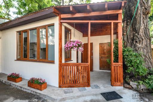 New loft-style house in city center - Housity