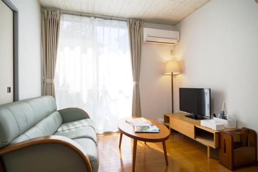 Enoshima Apartment Hotel - Housity