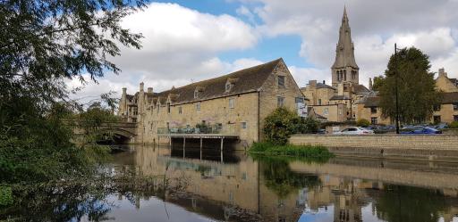 Riverside Apartments of Stamford - Housity