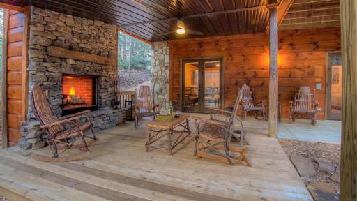 River Rush Cabin - Housity