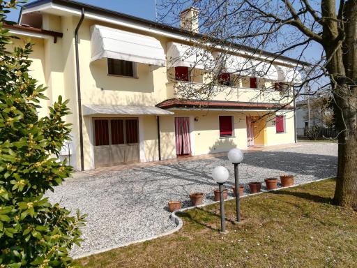 Borgo Barucchella - Housity