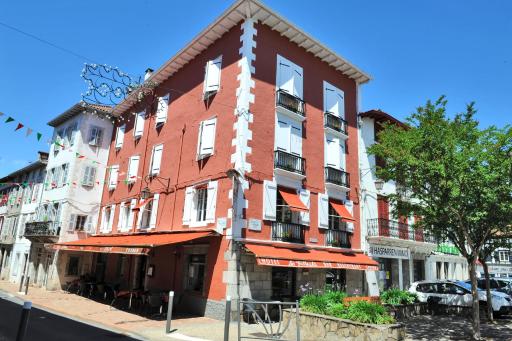 Hotel Les Tilleuls - Housity