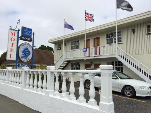 Ferry Motel - Housity