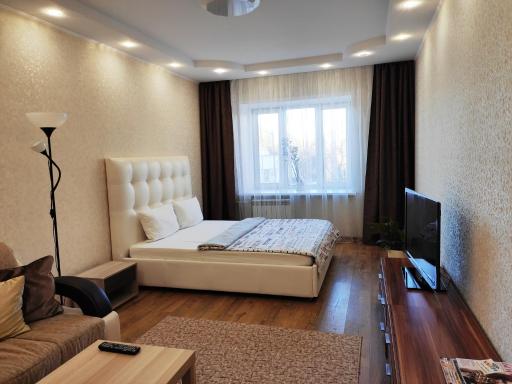Fresh Room:  on Griboedova - Housity