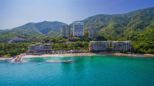 Garza Blanca Preserve Resort & Spa - Housity