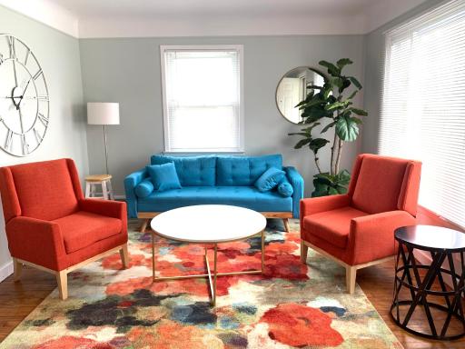 The Modern Stylish Gem Of Pontiac - 5 Min To GM - Housity