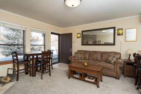 Wolf Creek Condo 306: Remodeled Vacation Condo - Powder Mountain Lodging - Housity