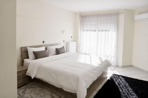 Pravi Hotel - Housity