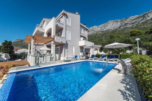 Naša Kuća Bed & Breakfast - Adults Only - Housity